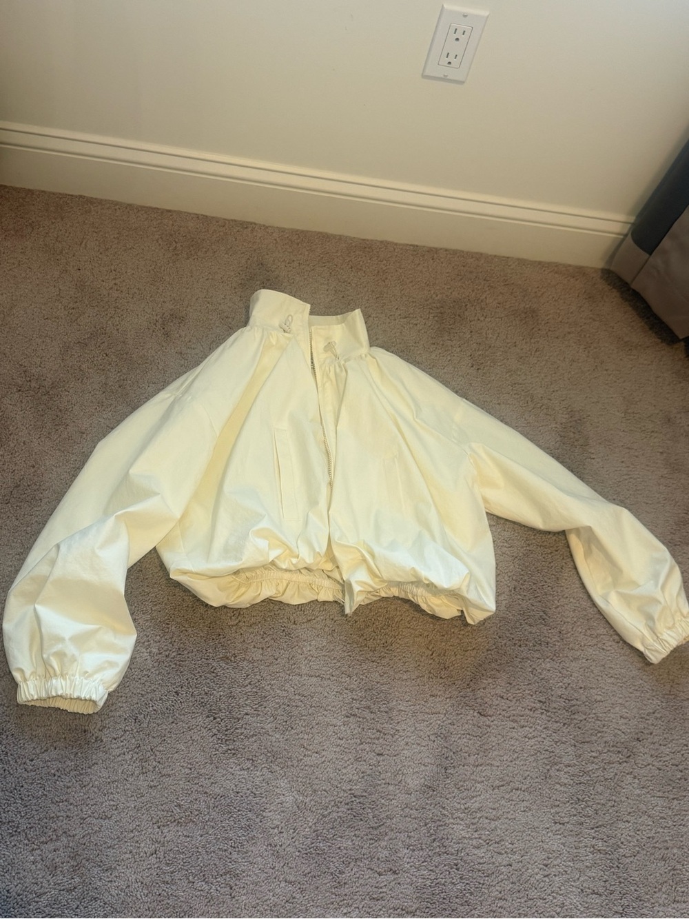 Primark Pale Yellow Cropped Windbreaker Bomber Jacket - Never Work